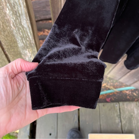 The Vermont County Store Wm’s Black Velvet Button Down Shirt Sz L - Picture 5 of 10